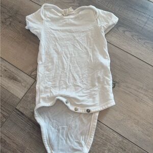 Bamboo Kyte Baby White Baby Onesie